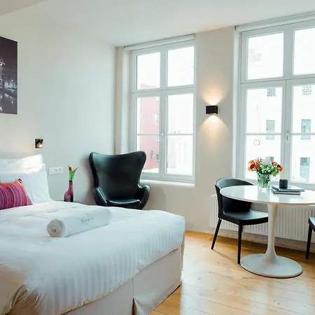The House Of Edward By Domani Hotels 3* Γάνδη