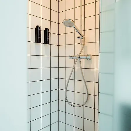 The House Of Edward By Domani Ghent