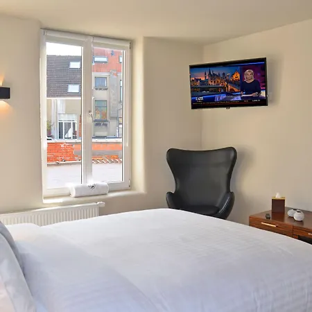 The House Of Edward By Domani 4*