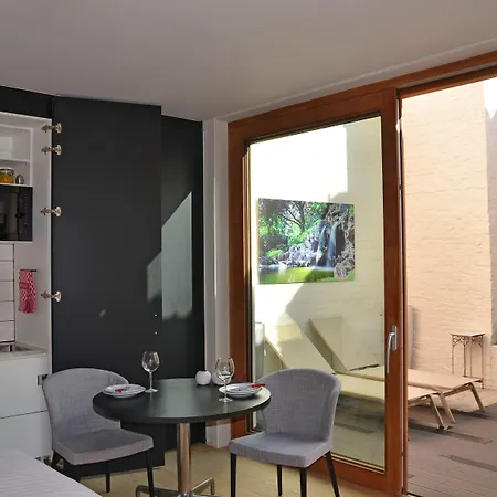 The House Of Edward By Domani