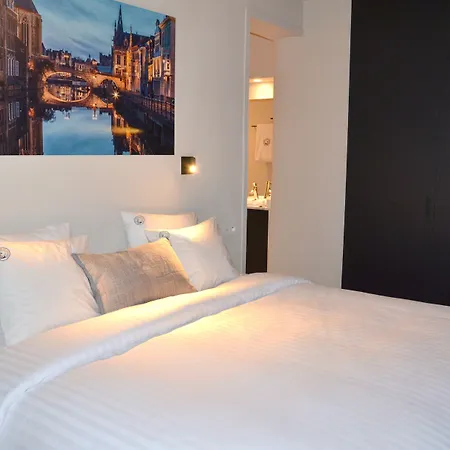 The House Of Edward By Domani Gent