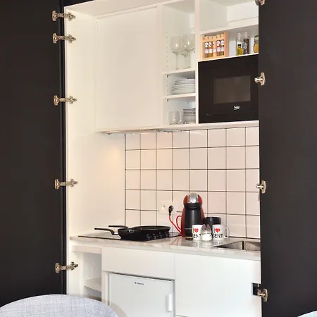 Guest house The House Of Edward By Domani