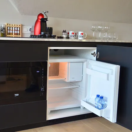 The House Of Edward By Domani Gent