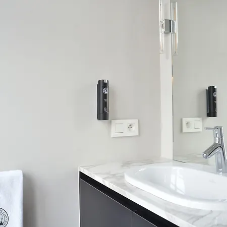 The House Of Edward By Domani Ghent