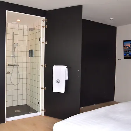 The House Of Edward By Domani