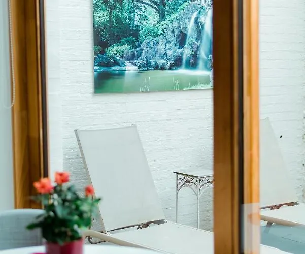 Vendégház The House Of Edward By Domani 4*