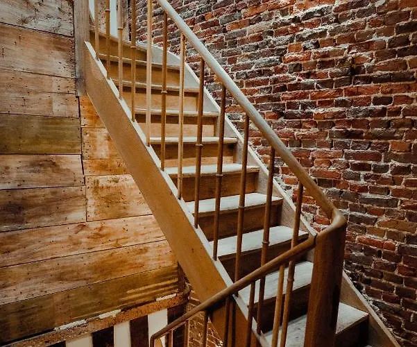 The House Of Edward By Domani Vendégház 4*