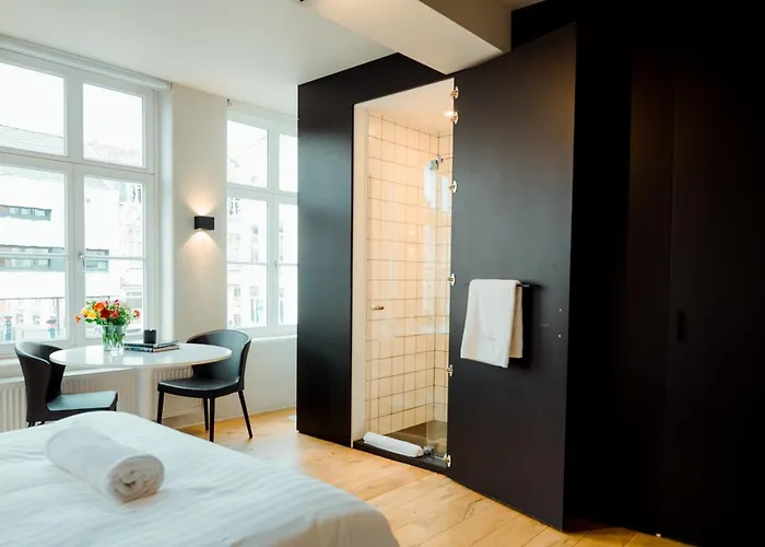 The House Of Edward By Domani Gasthuis 4*