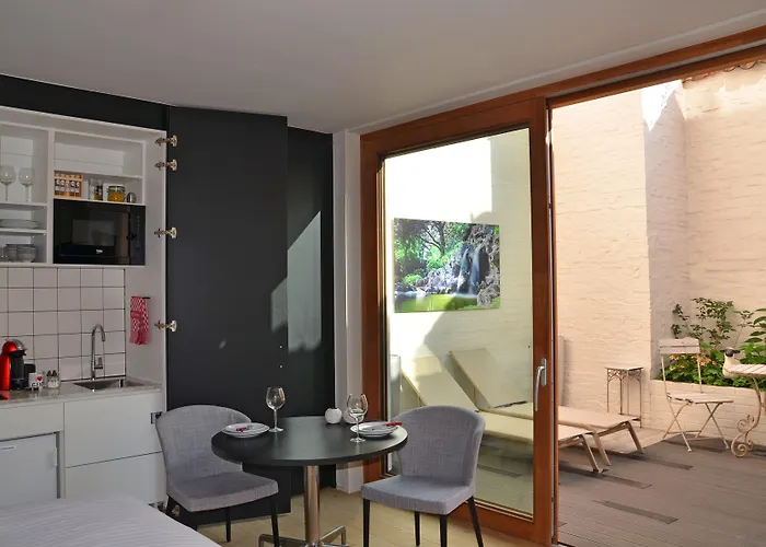 The House Of Edward By Domani