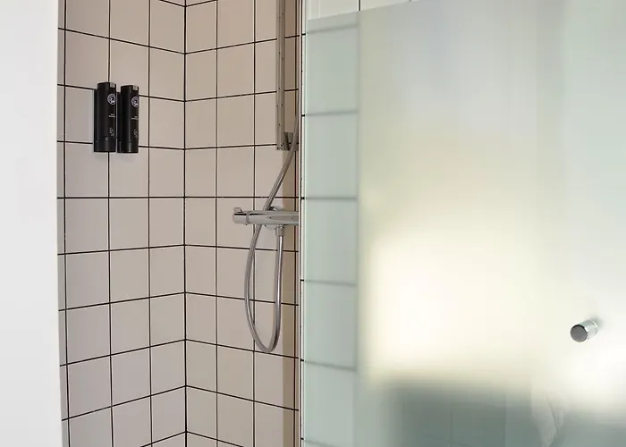 The House Of Edward By Domani 4*