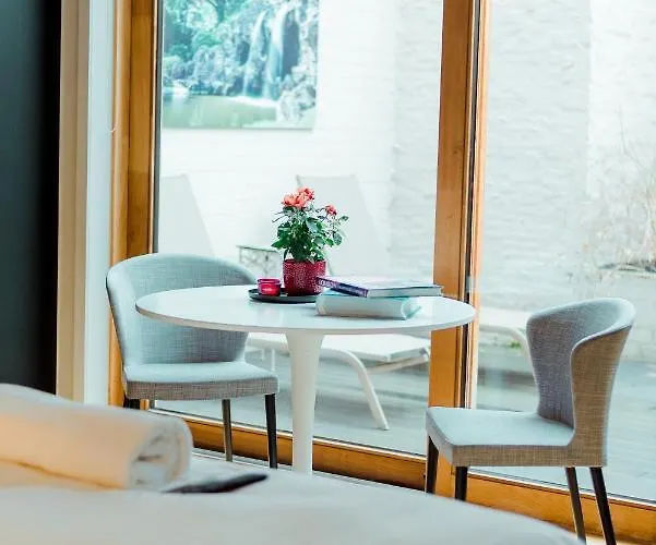 The House Of Edward By Domani Гостьовий будинок