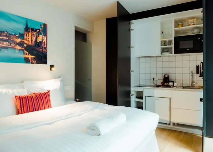 The House Of Edward By Domani 4* Гент