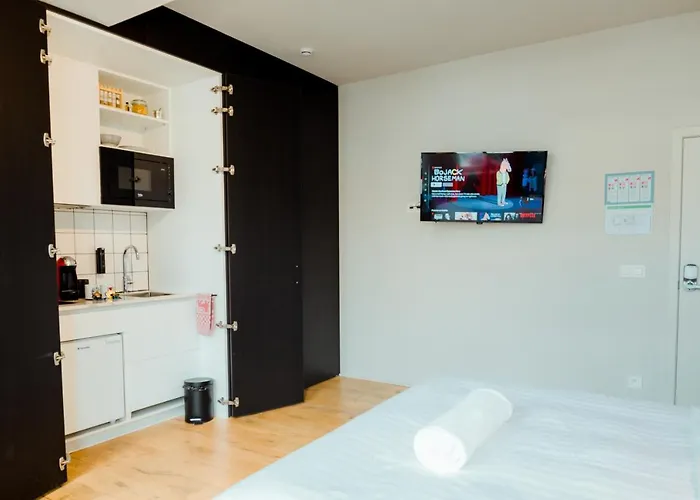 The House Of Edward By Domani Гент