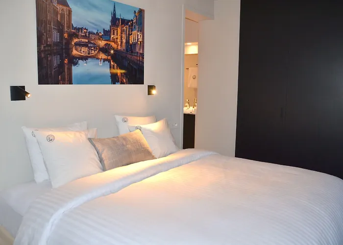 The House Of Edward By Domani Гент